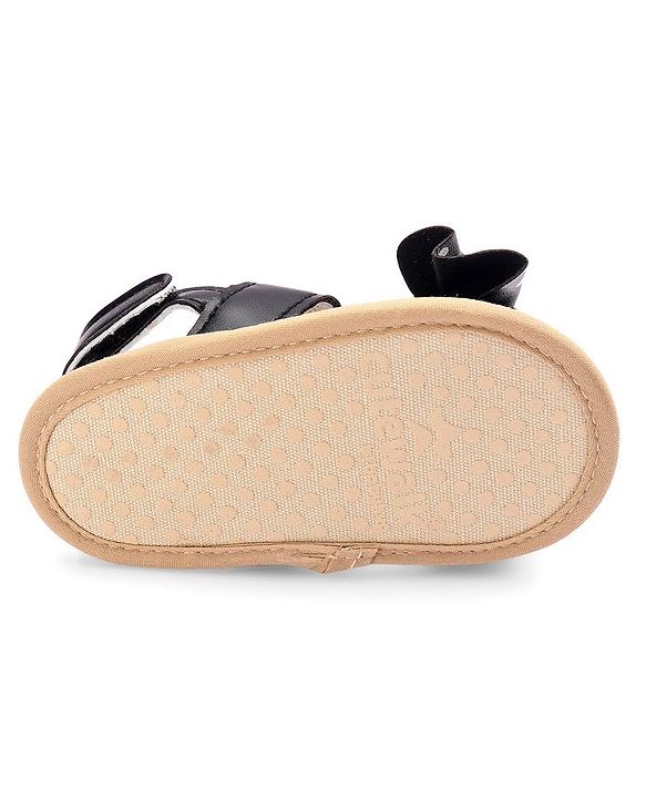 Cute Walk by Babyhug Velcro Closure Booties Bow Applique - Black