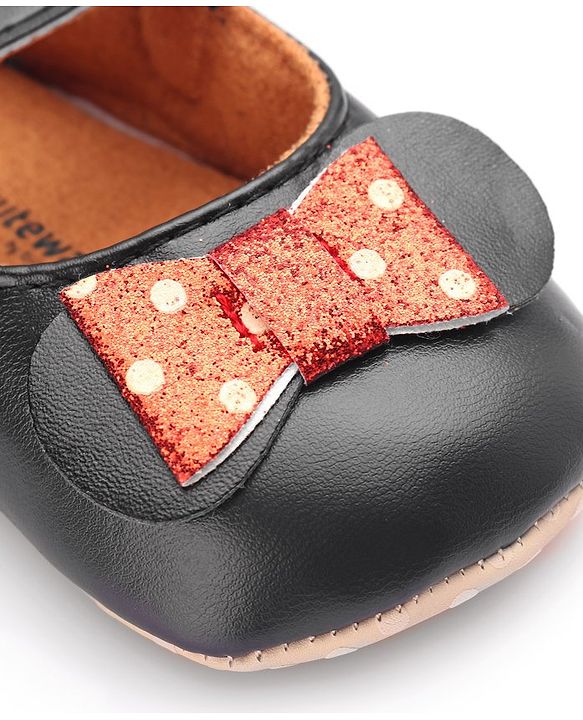 Cute Walk by Babyhug Velcro Closure Booties Bow Applique - Black