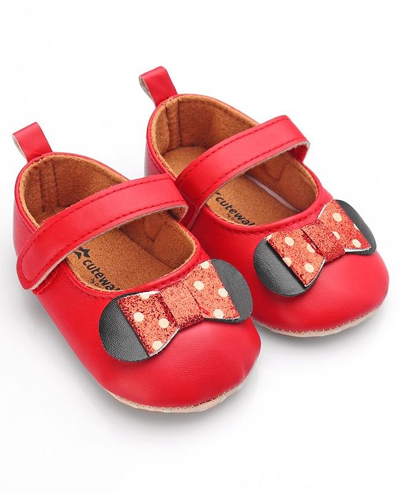 Cute Walk by Babyhug Velcro Closure Booties Bow Applique - Black