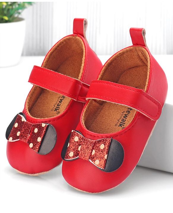 Cute Walk by Babyhug Velcro Closure Booties Bow Applique - Black