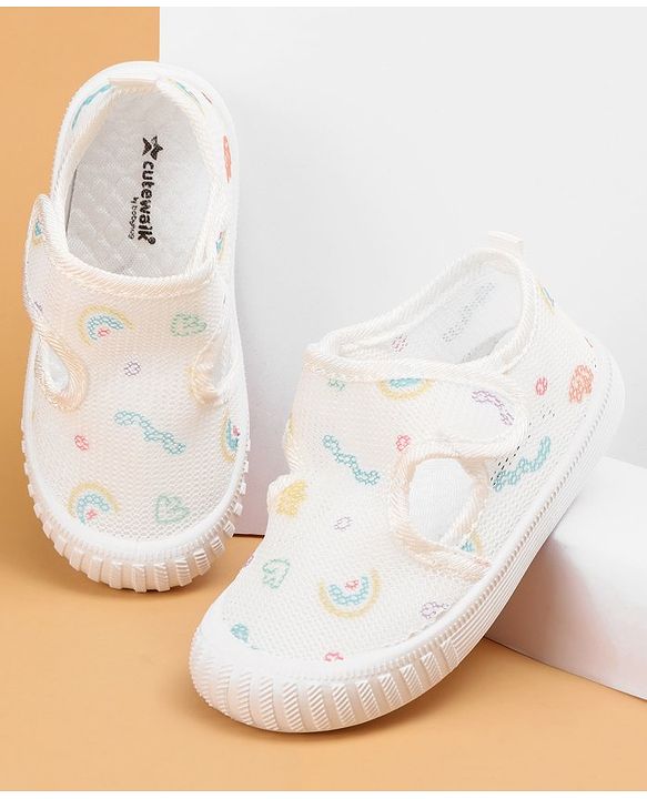 Cute Walk by Babyhug Casual Printed Shoes with Velcro Closure - White