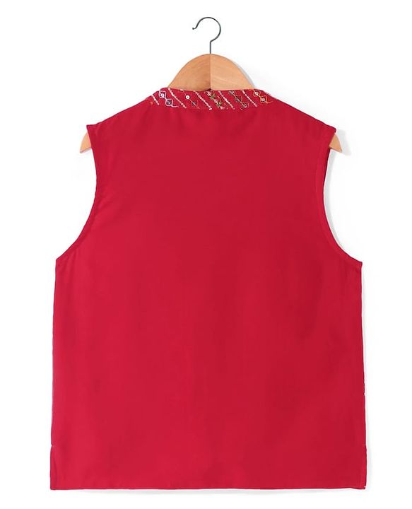 Pine Kids Woven Full Sleeves Solid Color Kurta Pajama Set With Sequinned Detailing Jacket  - Red