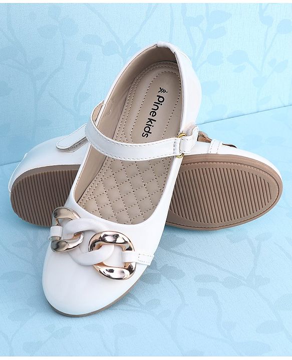 Pine Kids Ballerinas With Velcro Closure & Chain Applique - White