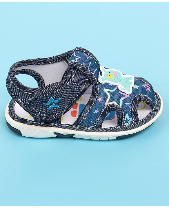 Cute Walk by Babyhug Sandals with Velcro Closure & Dog Applique - Blue