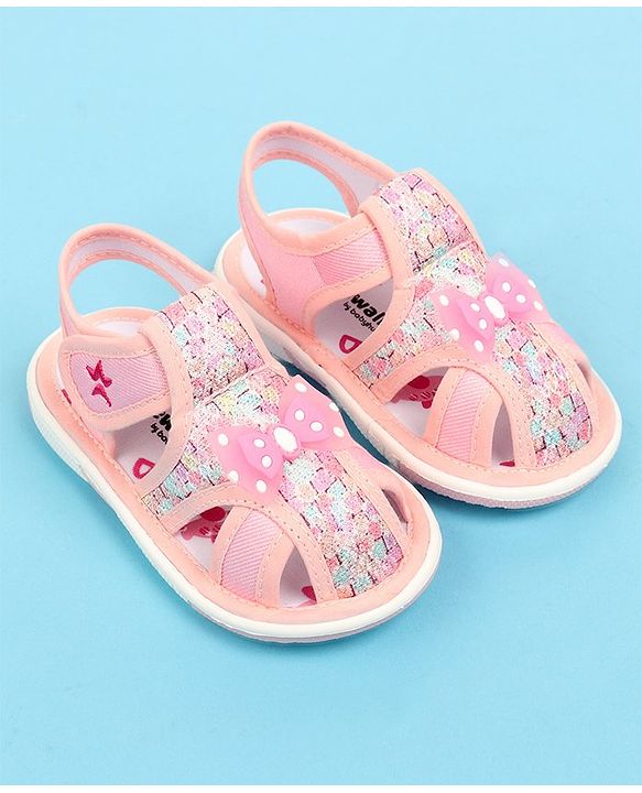 Cute Walk by Babyhug Sandals with Velcro Closure & Bow Applique - Pink