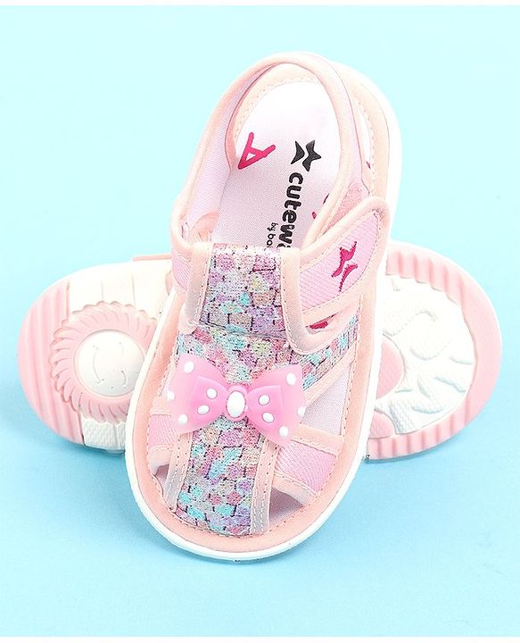 Cute Walk by Babyhug Sandals with Velcro Closure & Bow Applique - Pink