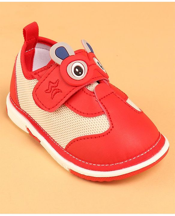 Cute Walk by Babyhug Casual Shoes with Velcro Closure & Applique - Red