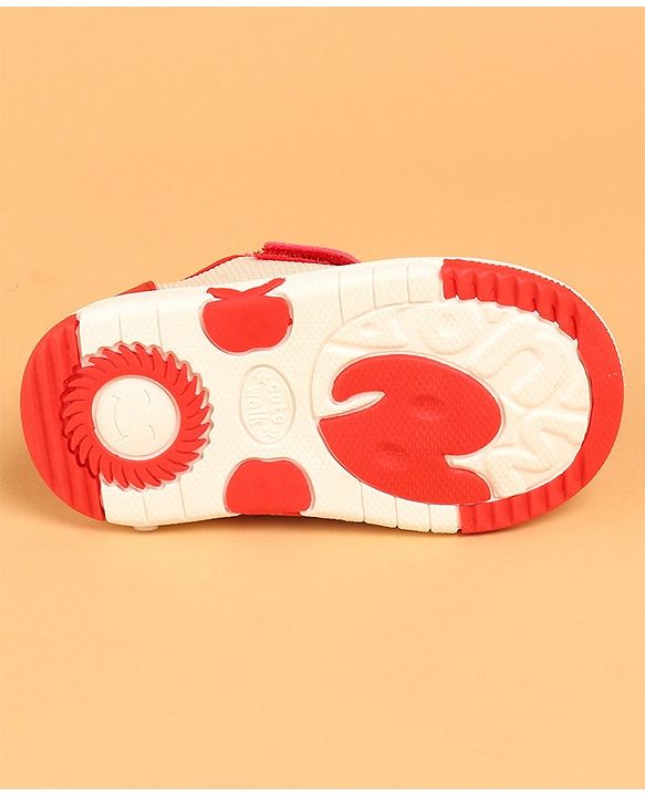 Cute Walk by Babyhug Casual Shoes with Velcro Closure & Applique - Red