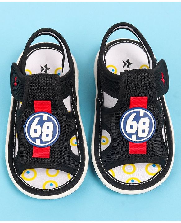 Cute Walk by Babyhug Velcro Closure Sandals with Applique - Black