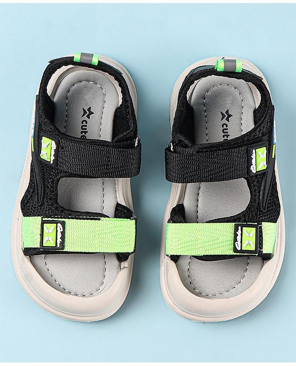 Cute Walk by Babyhug Sandals with Velcro Closure - Black