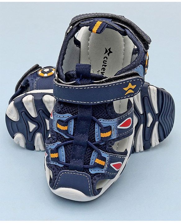 Cute Walk by Babyhug Sandals with Velcro Closure - Blue