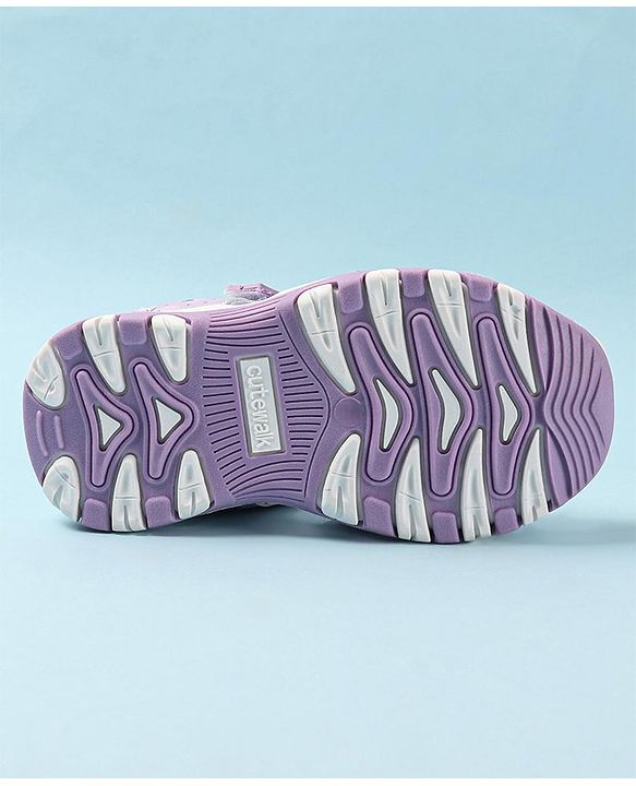 Cute Walk by Babyhug Velcro Closure Sandals with Hearts & Glitter Print - Fuchsia