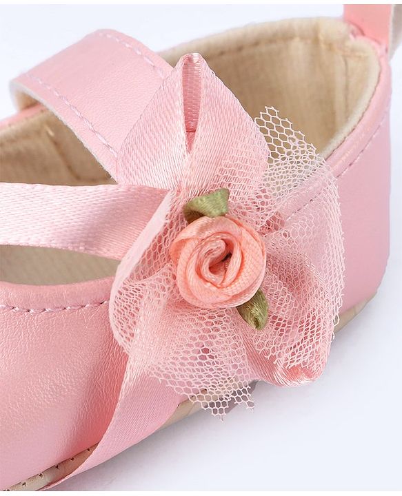 Cute Walk by Babyhug Velcro Closure Floral Applique Booties - Pink