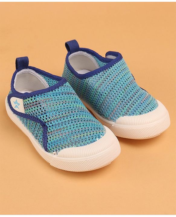 Cute Walk by Babyhug Velcro Closure Textured Casual Shoes - Blue
