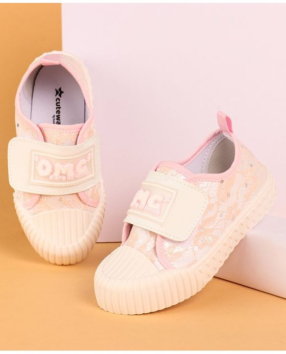 Cute Walk by Babyhug Velcro Closure Casual Shoes With Text Print - Pink