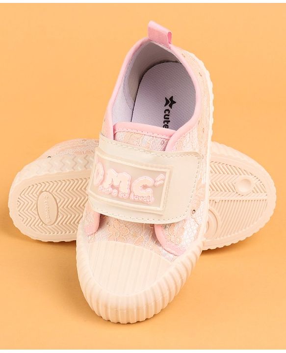 Cute Walk by Babyhug Velcro Closure Casual Shoes With Text Print - Pink