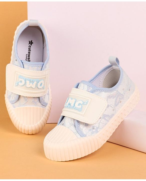 Cute Walk by Babyhug Velcro Closure Casual Shoes With Text Print - Pink