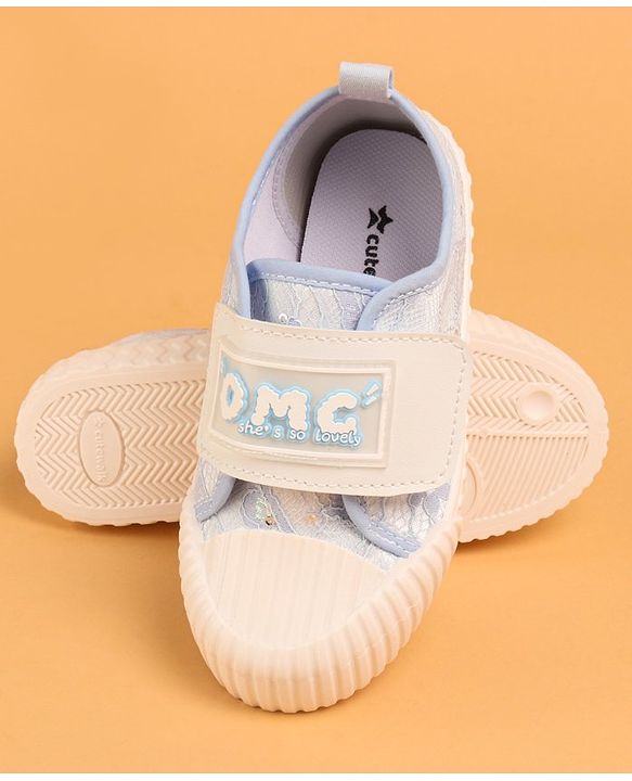 Cute Walk by Babyhug Velcro Closure Casual Shoes With Text Print - Pink
