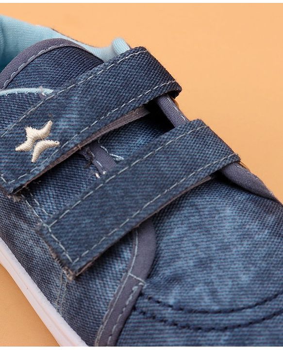 Cute Walk by Babyhug Casual Shoes With Velcro Closure Text Print - Blue
