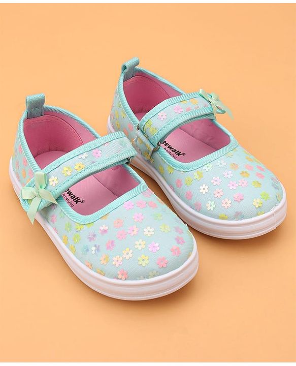 Cute Walk by Babyhug Velcro Closure Casual Shoes With Floral & Bow Applique - Green