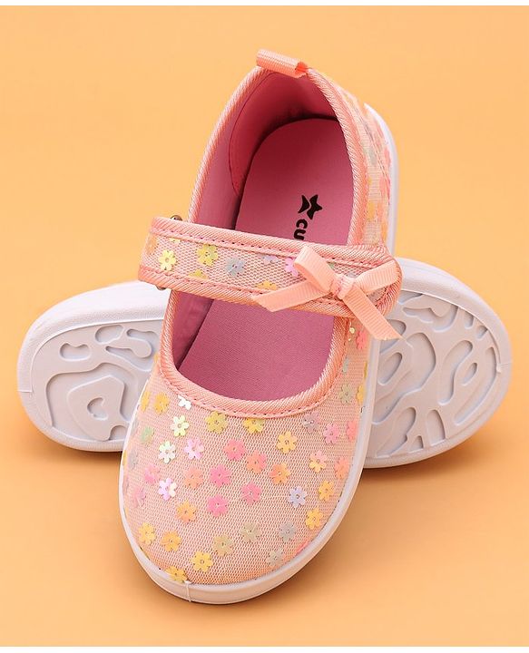 Cute Walk by Babyhug Velcro Closure Casual Shoes With Floral & Bow Applique - Pink