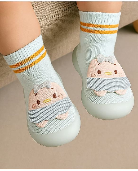 Cute Walk by Babyhug Slip-On Clogs Space-X Applique - Pink (Design May Vary) main image 1