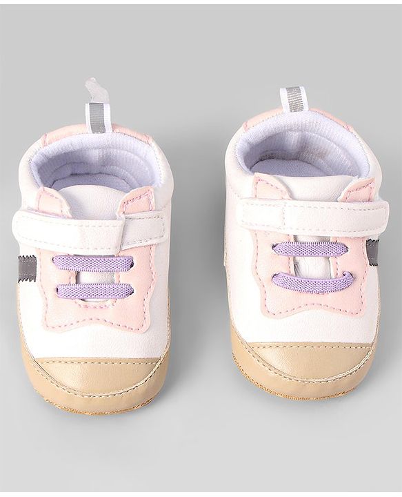 Cute Walk by Babyhug Velcro Closure Booties - Yellow