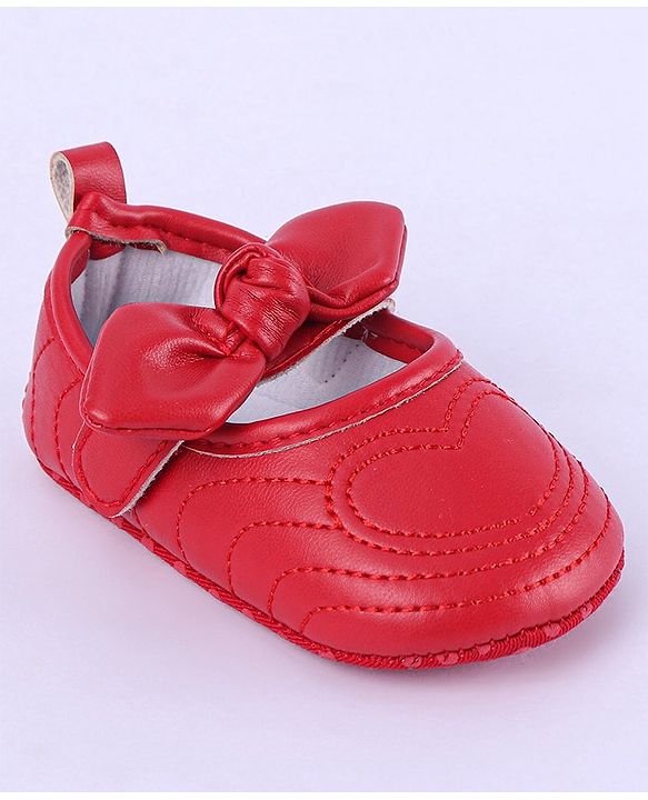 Cute Walk by Babyhug Heart Detailing with Bow Applique Velcro Closure Ballerina Booties - Red