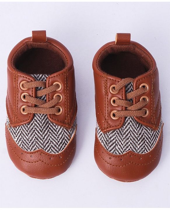 Cute Walk by Babyhug Chevron & Lace Detailing Slip On Booties - Brown