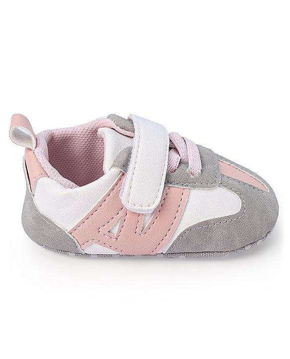 Cute Walk by Babyhug Booties with Velcro Closure - Pink & Grey