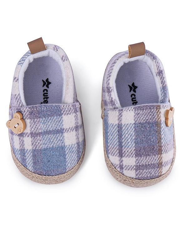 Cute Walk by Babyhug Checker Bear Applique Slip On Booties - Blue