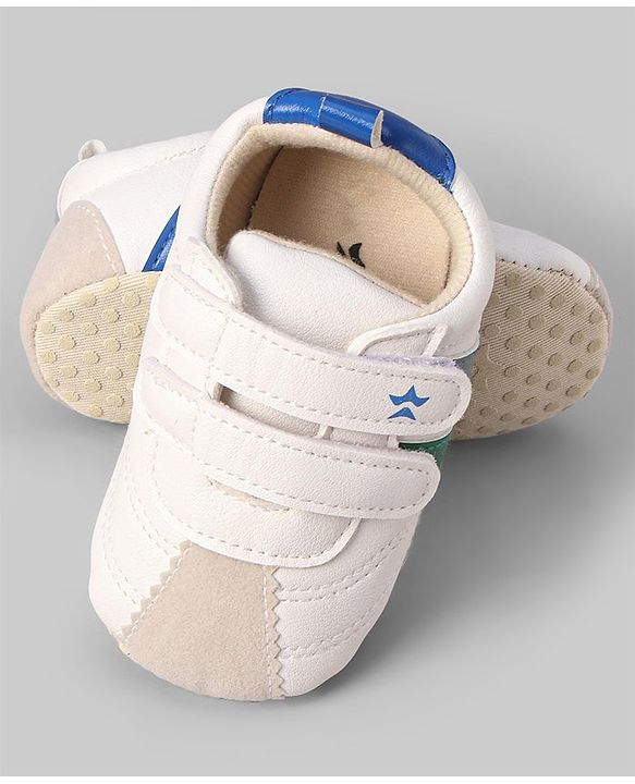 Cute Walk by Babyhug Colour Blocked Double Velcro Closure Booties - Blue