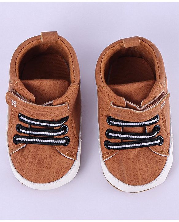 Cute Walk by Babyhug Velcro Closure Booties - Brown