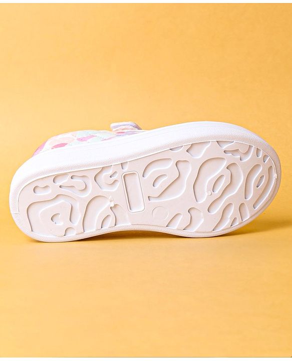 Cute Walk by Babyhug Casual Shoes with Velcro Closure - Pink