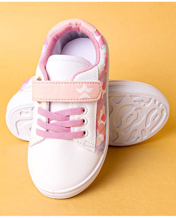 Cute Walk by Babyhug Casual Shoes with Velcro Closure - Pink