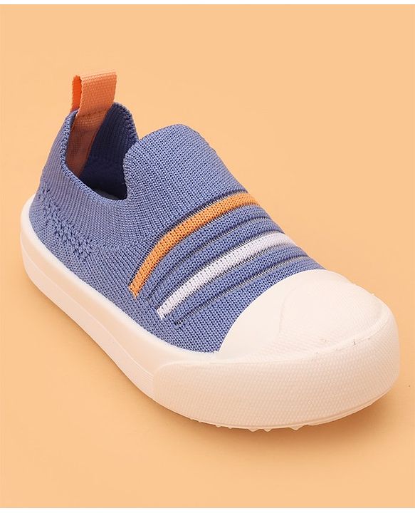 Cute Walk by Babyhug Casual Shoes - Blue