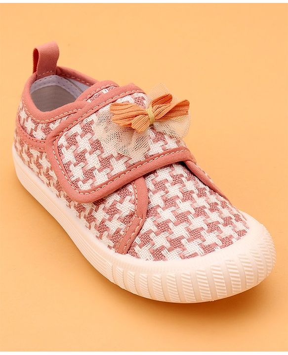 Cute Walk by Babyhug Velcro Closure Casual Shoes With Bow Applique - Pink