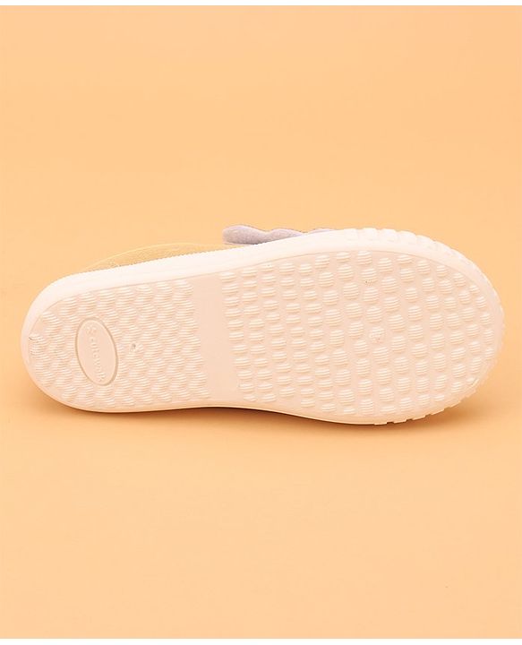 Cute Walk by Babyhug Slip On Glittery Casual Shoes - Gold