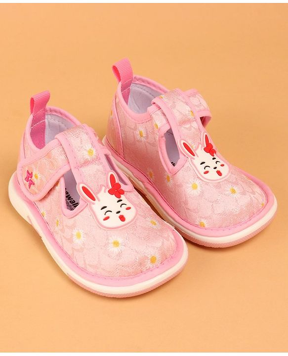 Cute Walk by Babyhug Velcro Closure Musical Casual Shoes With Kitty Applique - Pink