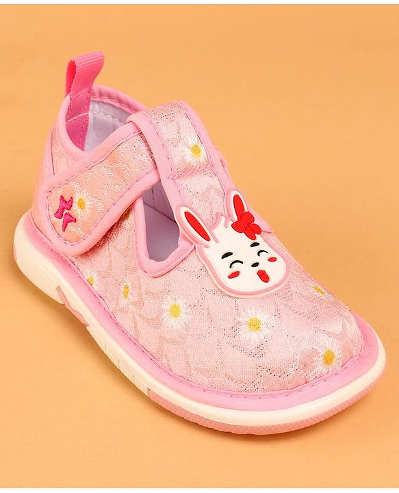 Cute Walk by Babyhug Velcro Closure Musical Casual Shoes With Kitty Applique - Pink