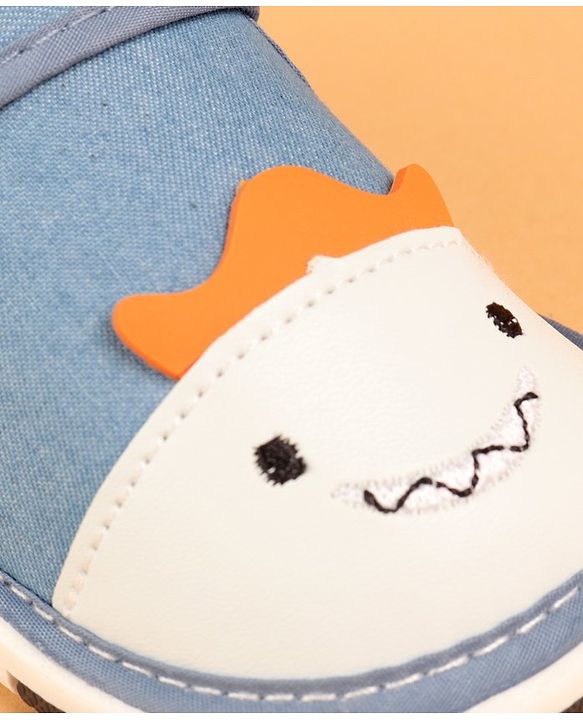 Cute Walk by Babyhug Casual Shoes With Velcro Closure Animal Patch - Blue