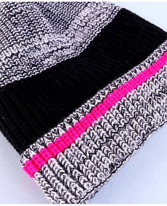 Pine Kids Winter Cap with Cable Knit Design - Grey