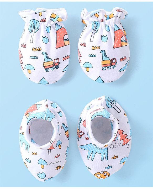 Babyhug 100% Cotton Interlock Knit Dino Printed Mittens & Booties Set - White