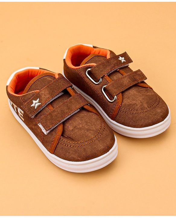 Cute Walk by Babyhug Casual Shoes With Velcro Closure Text Print - Brown