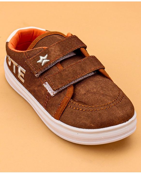 Cute Walk by Babyhug Casual Shoes With Velcro Closure Text Print - Brown