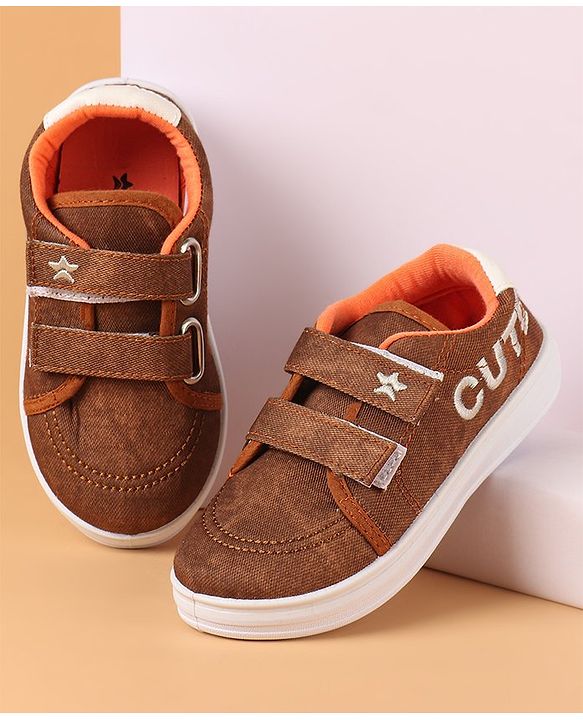 Cute Walk by Babyhug Solid Casual Shoes with Velcro Closure - Brown