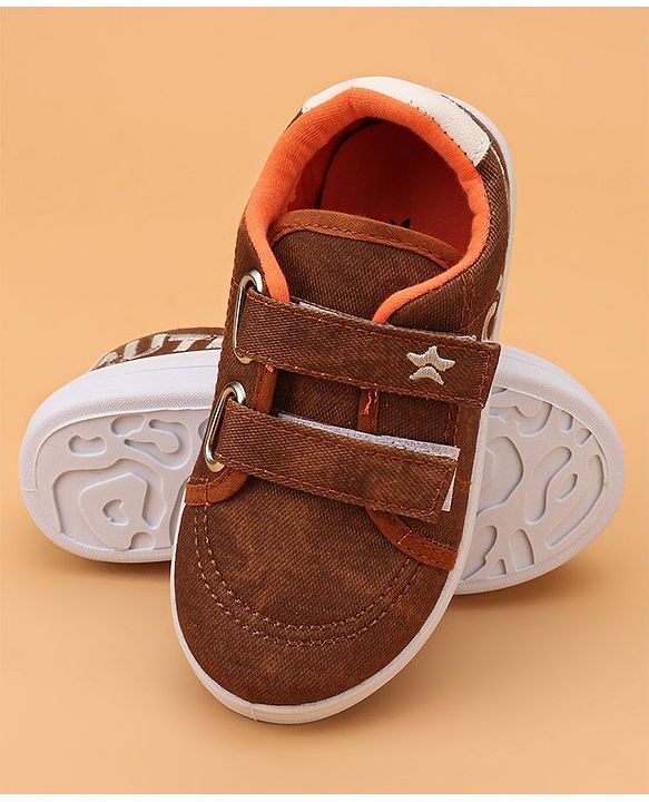 Cute Walk by Babyhug Solid Casual Shoes with Velcro Closure - Brown