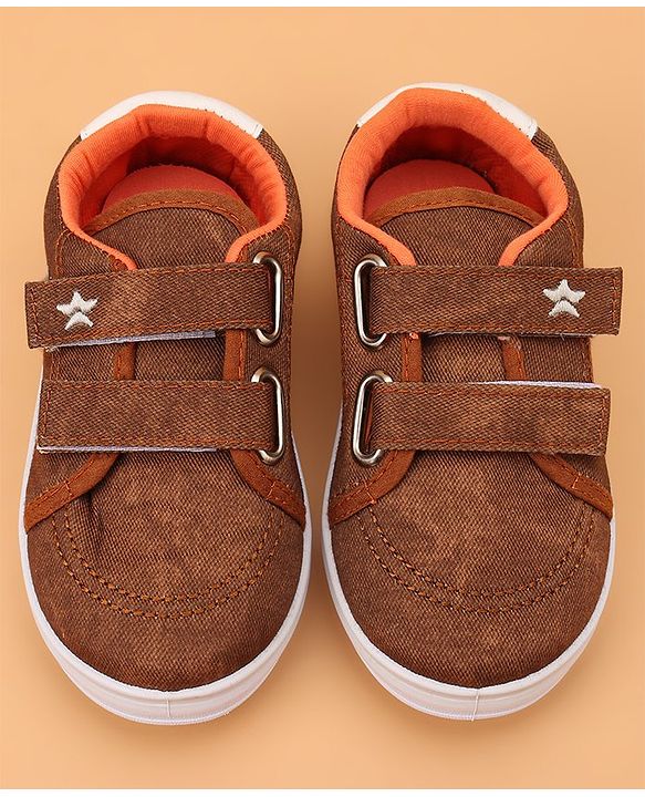 Cute Walk by Babyhug Solid Casual Shoes with Velcro Closure - Brown