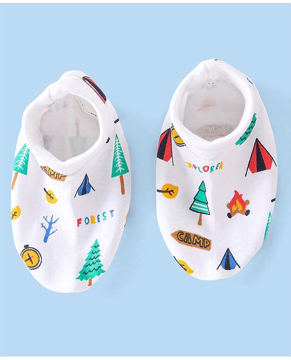 Babyhug Cotton Cap Mittens & Booties with Forest Print White - Diameter 10cm