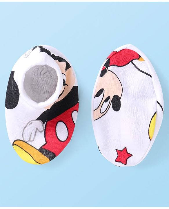 Babyhug Disney Interlock Knit Caps Mittens & Booties With Mickey Mouse Graphic - White